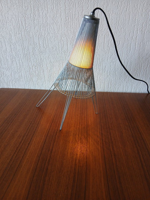 Lampe de table A Cote de Schema par Ségolène Aebi-Faye