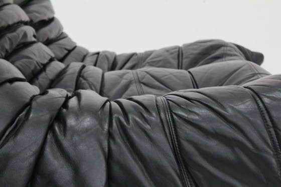 Image 1 of Divano vintage Togo Ligne Roset a 2 posti in pelle nera Michel Ducaroy anni '90