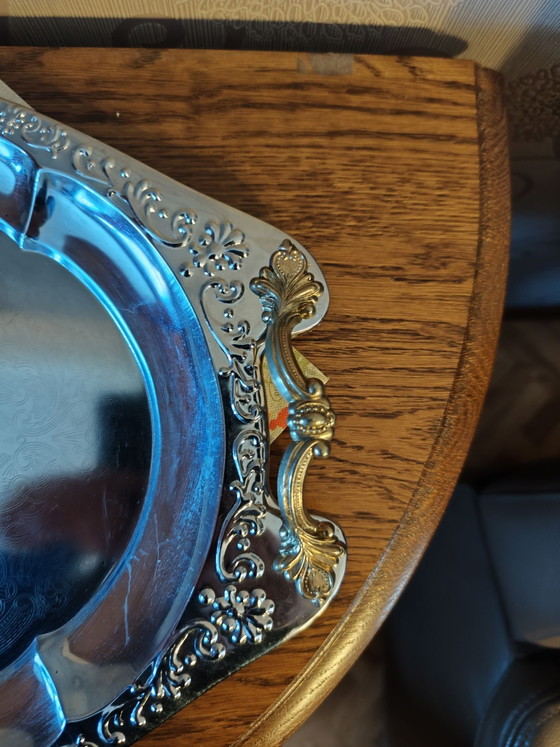 Plat de service vintage argenté – Accessoires de table, Métal (photo 5 of 9)