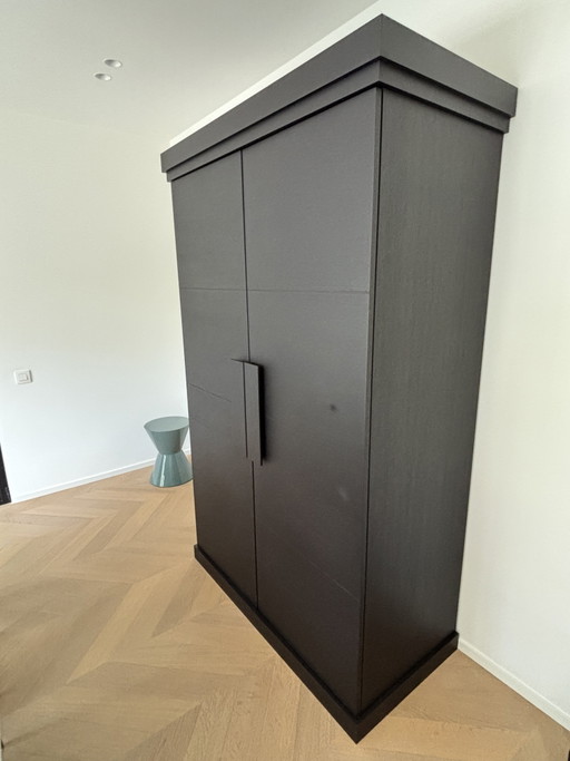 Meridiani wall cabinet – Italian design