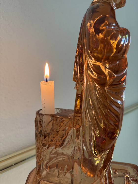Image 1 of Großer Christus aus rosafarbenem Glas 40er Jahre
