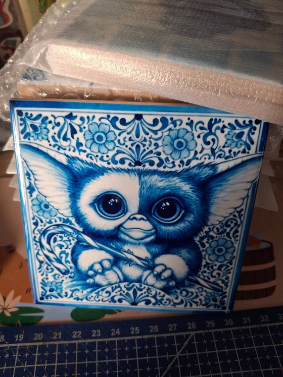 Image 1 of Decorative Tile 11x11 Gizmo.  Gremlins 