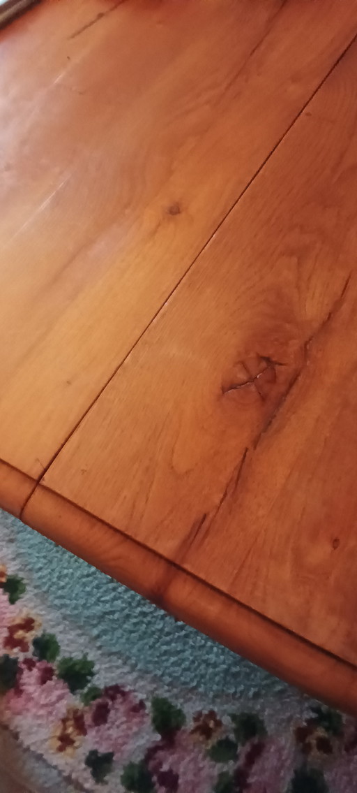 90s design dining table