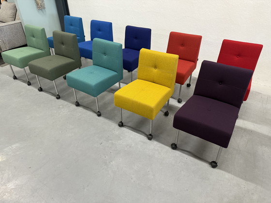 Image 1 of 10 Gelderland 7714 Button sedie su ruote Sedia di design in tessuto