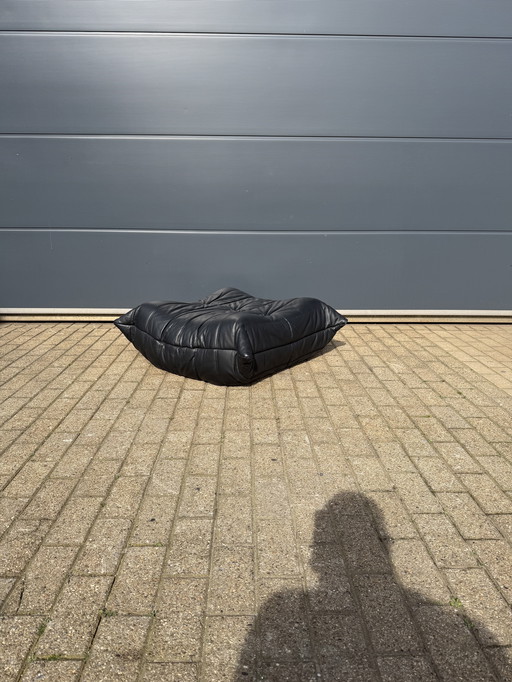 100% authentic Togo Ligne Roset pouf in original black leather