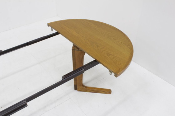 Vintage Danish Large Round Extendable Dining table 1960s – Wood (photo 8 of 8)
