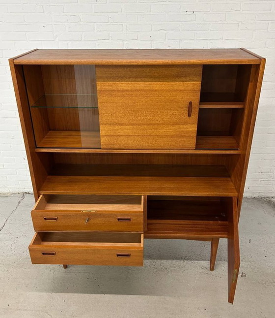 Image 1 of Vintage design Bartels highboard