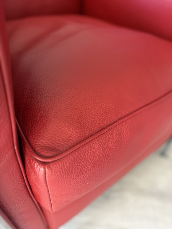 Image 1 of 2 sedie vintage LC2 Le Corbusier in pelle rossa, Italia, anni '80