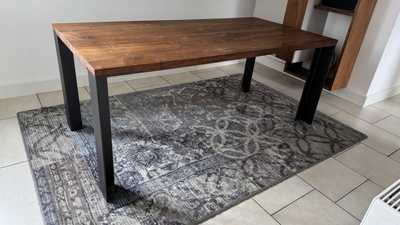 Image 1 of Table de salle à manger en noyer de Movani