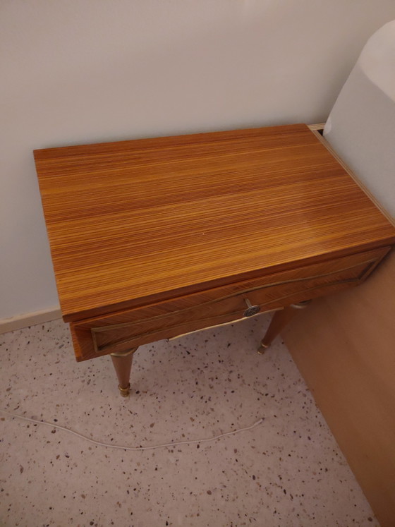 Image 1 of Vintage Luigi XVI-stijl nachtkastje/bijzettafel, vaso anni '50