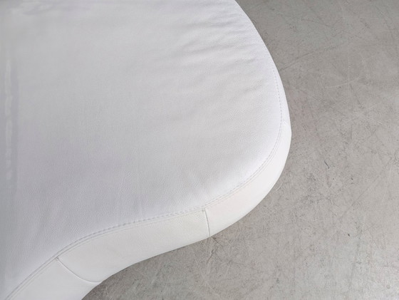 Image 1 of ¿Quién es el sofá perfecto? Sofá State Couch Guiseppe Viganò Recamiere Cuero