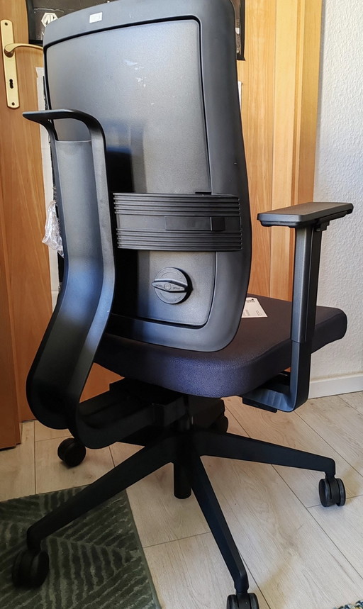 Ergonomic office chair - Viasit Toleo NPR