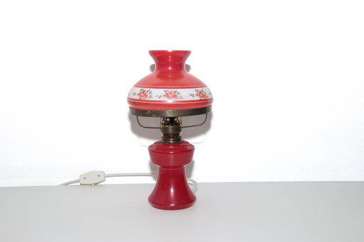 Lampe à pétrole, abat-jour en verre rouge, verre opale, nostalgie des années 1970 de la RDA