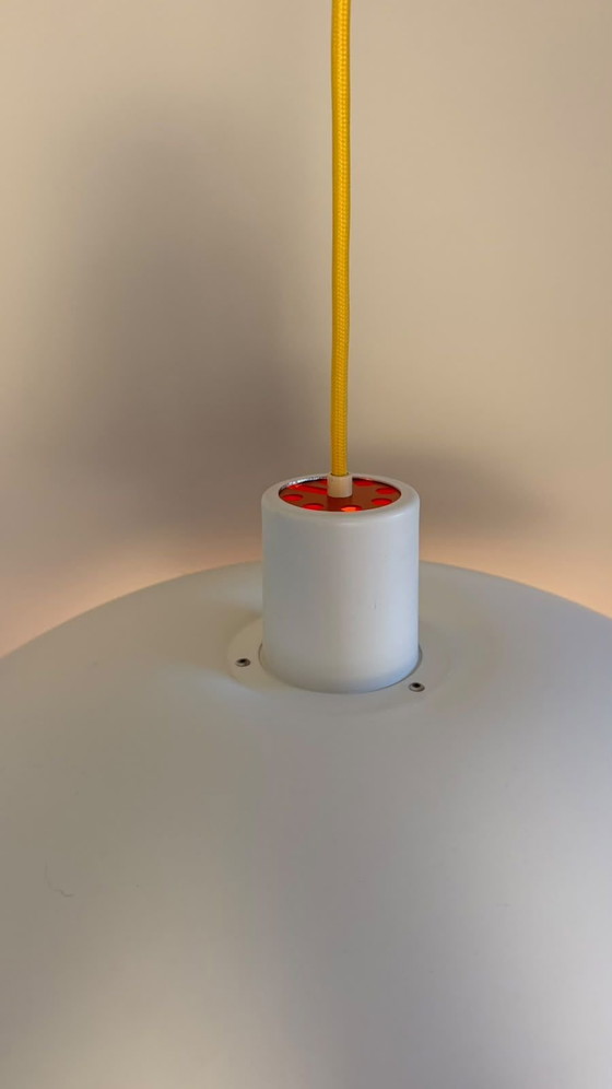 Set van 2 vintage PH4 hanglampen, Louis Poulsen, Metaal, Wit (foto 9 van 11)