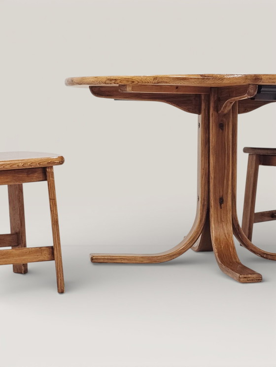 Image 1 of Set da pranzo in pino vintage - Tavolo rotondo con 4 sedie abbinate