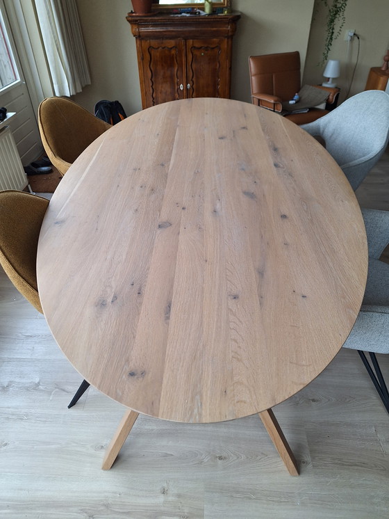 Image 1 of Tavolo da pranzo ovale Parade di Bert Plantagie