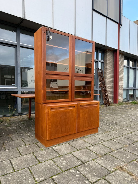 Vitrine vintage illuminée en teck, Dyrlund ‘70, Verre, Bois, Marron (photo 15 sur 15)