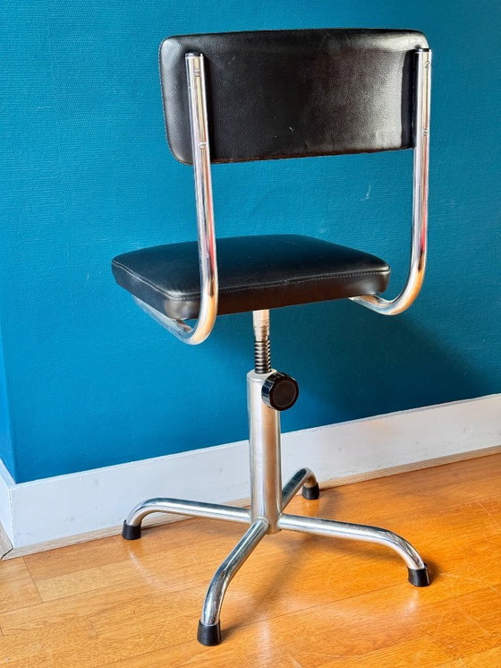 Image 1 of Vintage bureaustoel