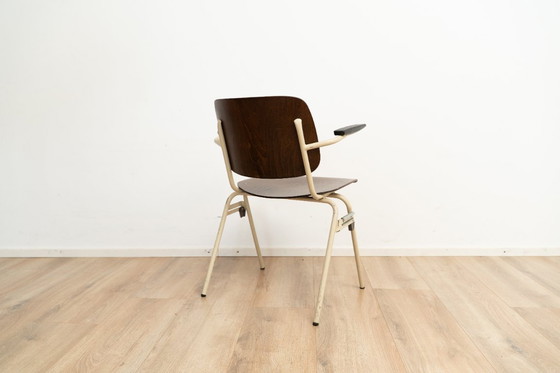 Image 1 of Chaises scolaires avec accoudoirs de Marko