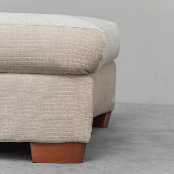 Image 1 of POUF A MEZZALUNA IN TESSUTO CHIARO ANNI ’70 VINTAGE MODERNARIATO