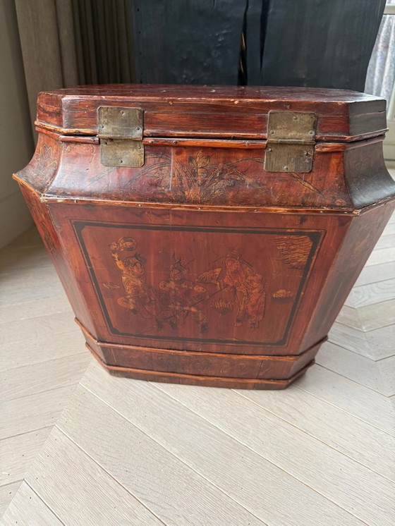 Image 1 of Auténtico cofre nupcial chino, antiguo.