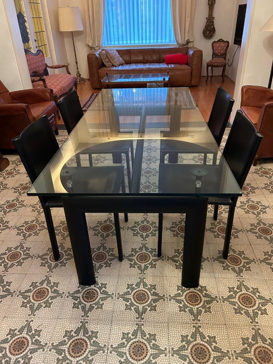 Image 1 of 4 chaises au design vintage Matteo Grassi