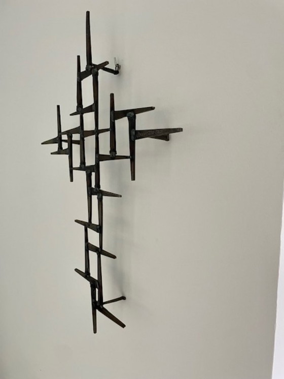 Image 1 of Corey Ellis wandsculptuur ijzer – Brutalistisch 2021