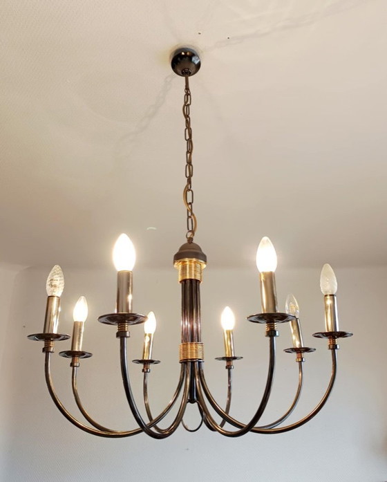 Image 1 of Vintage kroonluchter met 8 armen van zilver en goudkleurig metaal