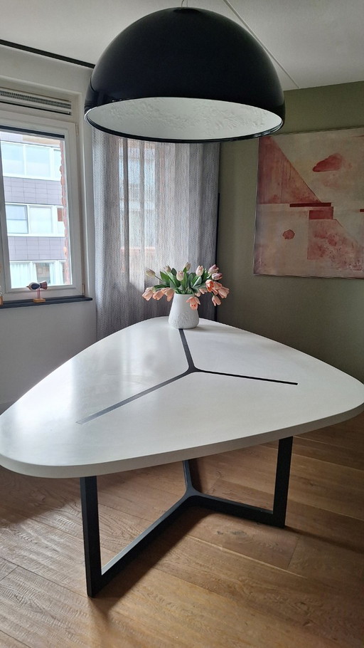 B&B Eettafel Seven