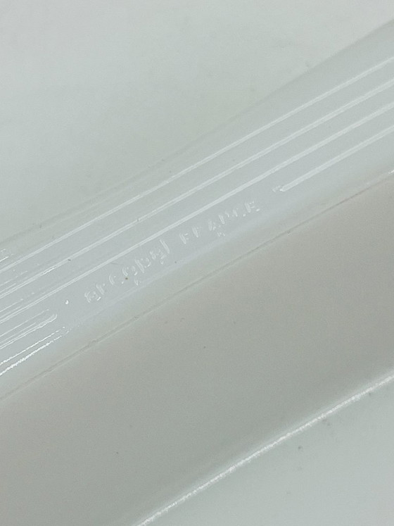 Image 1 of Piatto Arcopal con fiore di loto, arancione vintage, anni '70