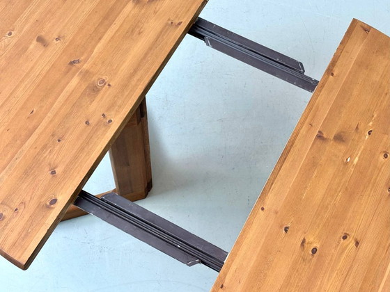 Image 1 of Table de salle à manger extensible en pin teinté foncé, années 1970