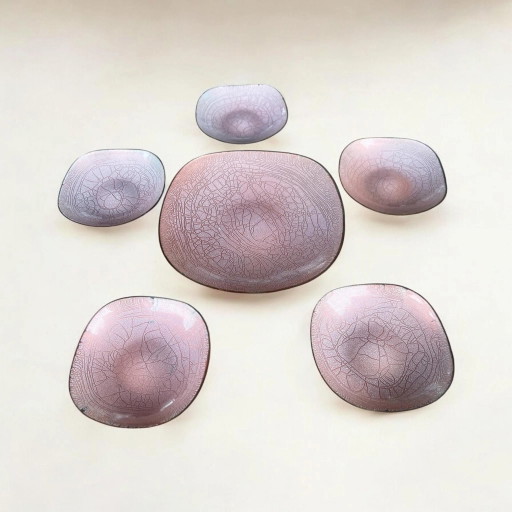 Set of Enameled Copper Bowls in Dusty Pink, Made in the 1960s-1970s, Presumably in Italy