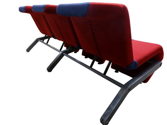 Image 1 of 3 zits bank van Thierry Belt voor Artifort, jaren 80