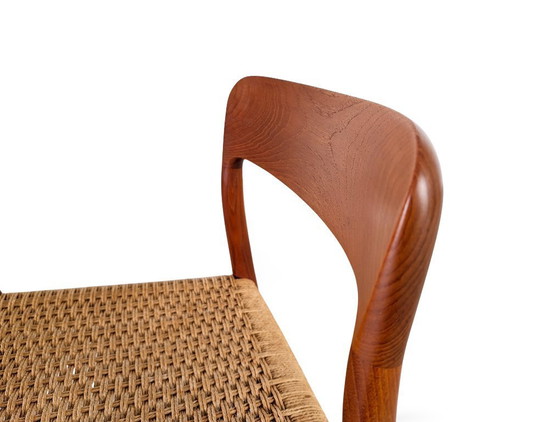 Image 1 of Silla original modelo 75 de JL Moller, Niels Otto Møller, teca, danesa.
