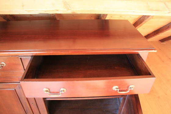 Image 1 of credenza in mogano 2 ante/2 cassetti fa eichholtz