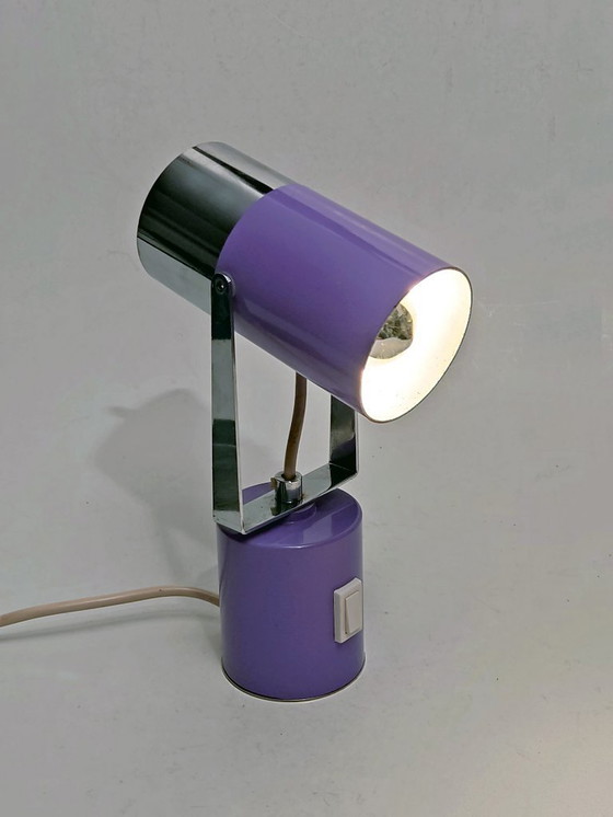 Image 1 of Ensemble de lampe de table lilas futuriste