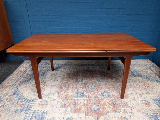 Image 1 of Vintage Extendable Dining Table, Vejle Stolefabrik, Danish Design From The Sixties