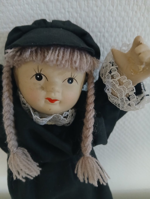 Musical automaton doll.