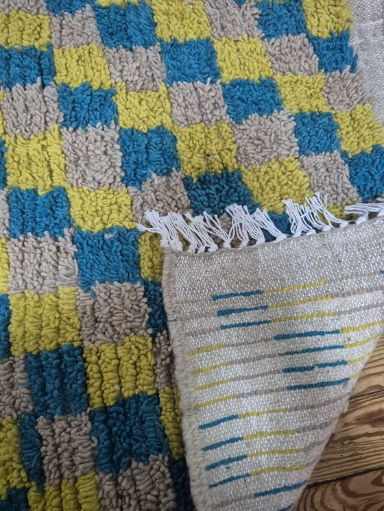 Image 1 of Tapis Artisanal Berbère Fait à Main 