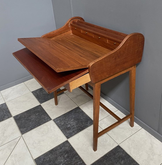 Image 1 of Bureau en teck à plateau enroulable, Danemark des années 1960