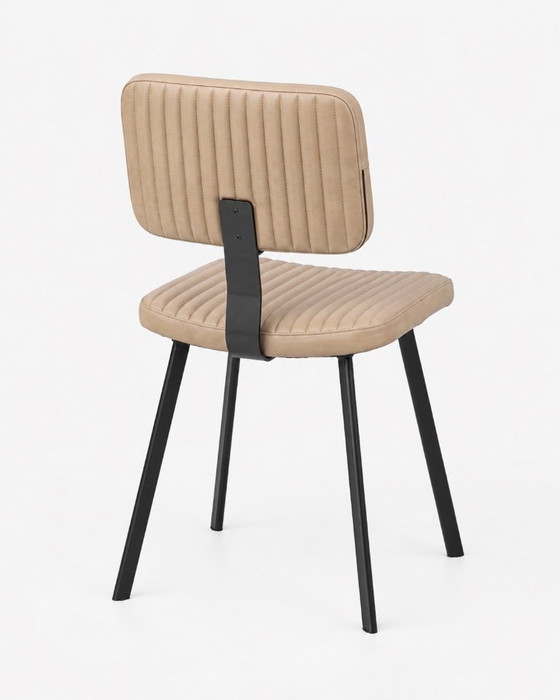Image 1 of LOT 2 CHAISES CUIR BEIGE