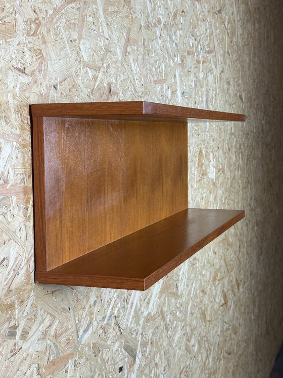 Image 1 of 60s 70s Teak wandplank Teak wandplank Deens design Denemarken