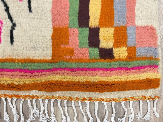 Image 1 of Alfombra marroquí colorida – Expresión cultural – 265 cm x 159 cm