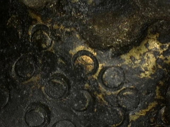 Antigua cabeza de Buda de bronce de la región del Himalaya – Esculturas, Bronze (photo 11 of 17)