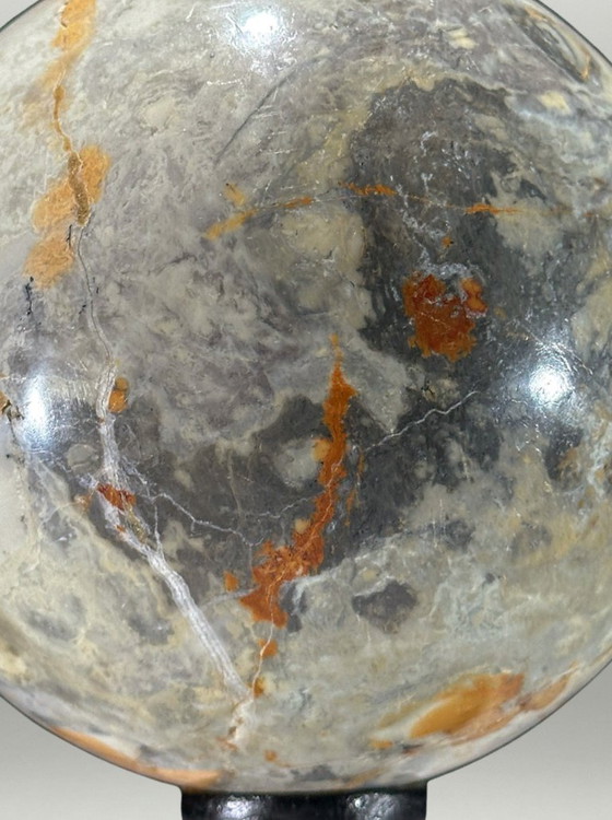 Image 1 of Par de esferas pulidas de jaspe Maligano sobre bases – Composición mineral decorativa contemporánea