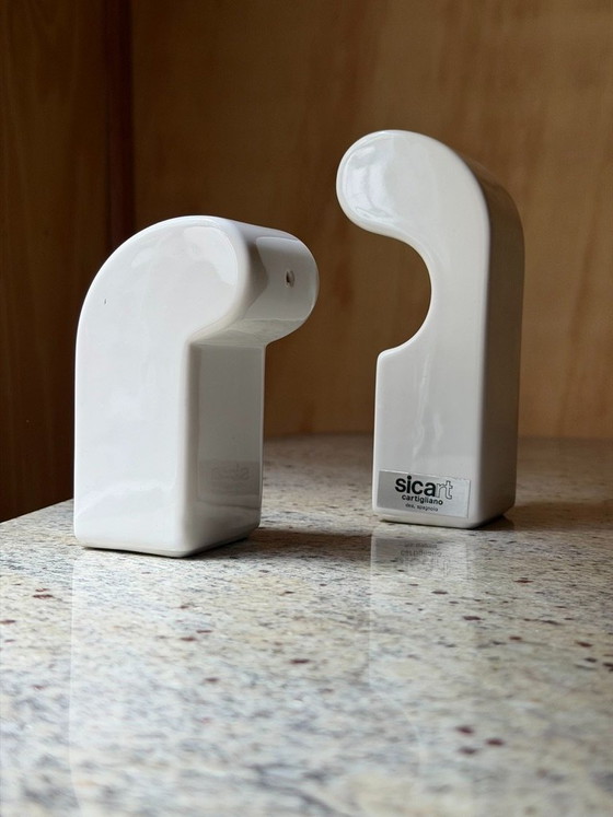 Pino Spagnolo per Sicart Italy Saliera e pepiera - Set in ceramica "abbracciante" anni '70 Space Age - (photo 20 of 20)