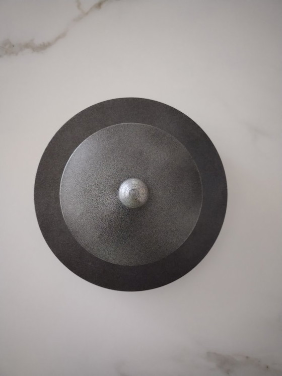 Image 1 of Luxe Vintage Gietijzeren Vloerkandelaar met Windlicht (H.150cm) – Binnen & Buiten