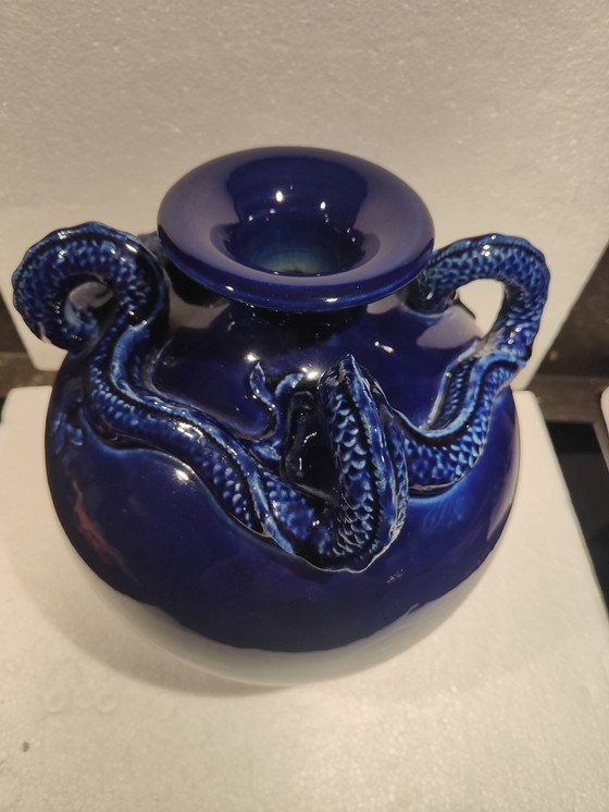 Image 1 of Beautiful Blue Chinese Dragon Vase Around 1900/1930