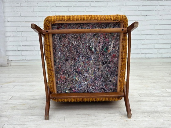 Image 1 of Fauteuil danois des années 1960, revêtement en laine, bois de teck, bois de chêne.