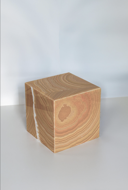 Onyx cube orange